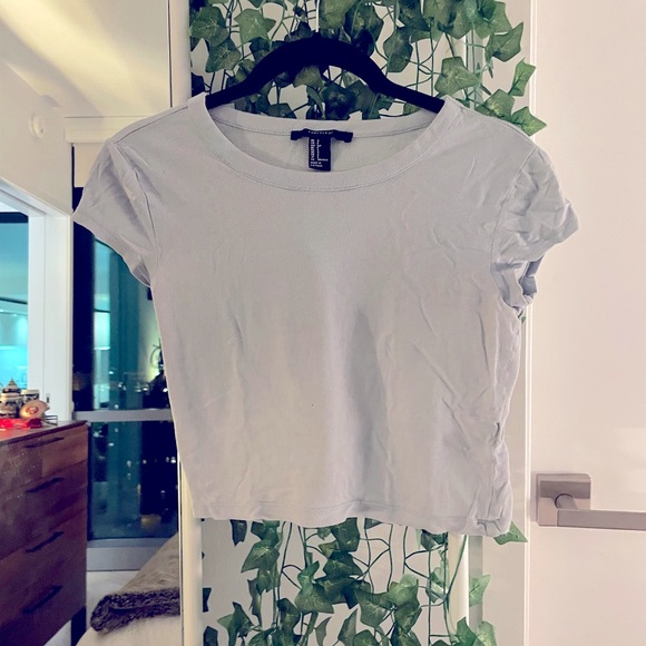 Forever 21 Light Baby Sky Blue Short Sleeve Tee Shirt Crop Top - Picture 1 of 4